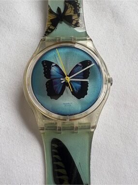 Vintage 2001 Swatch Sky Fly Watch GK347 — Blue Butterfly